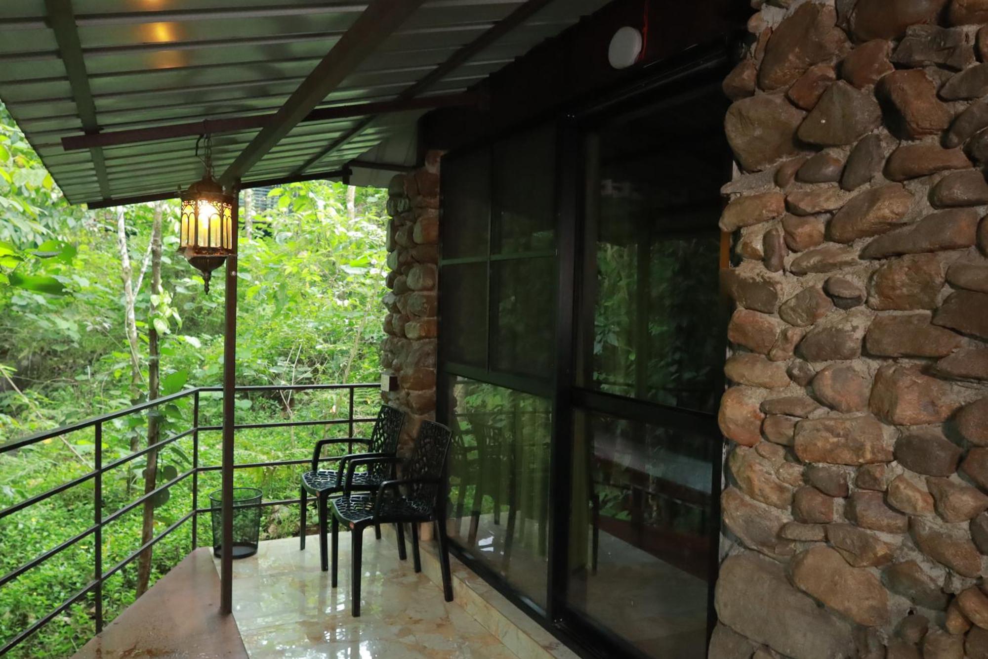 Holistic Stay Eco-Resort & Ayurvedic Retreat Paithalmala Zewnętrze zdjęcie