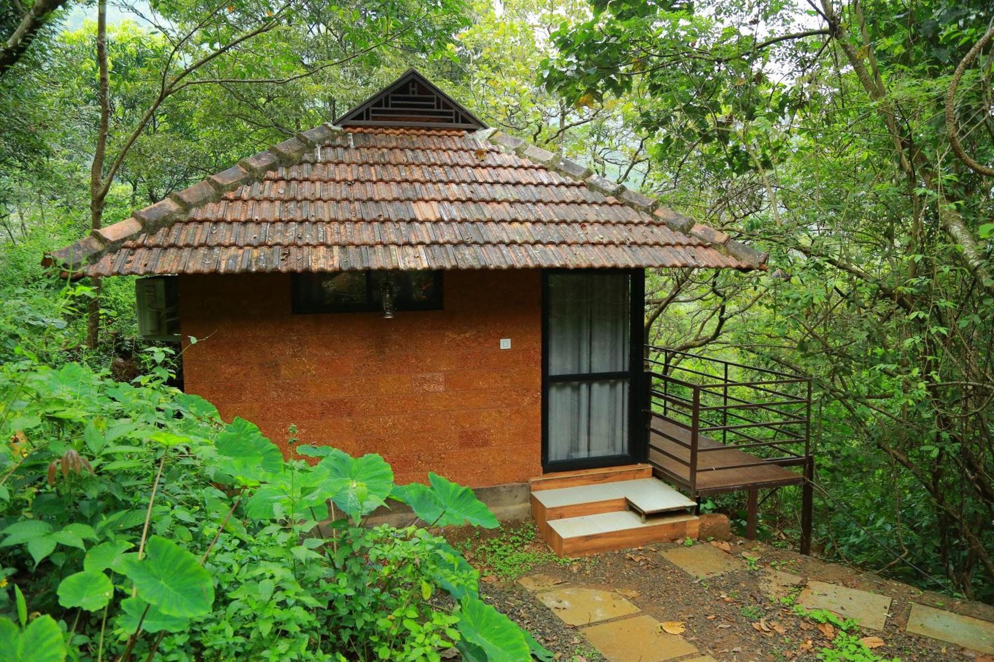 Holistic Stay Eco-Resort & Ayurvedic Retreat Paithalmala Zewnętrze zdjęcie
