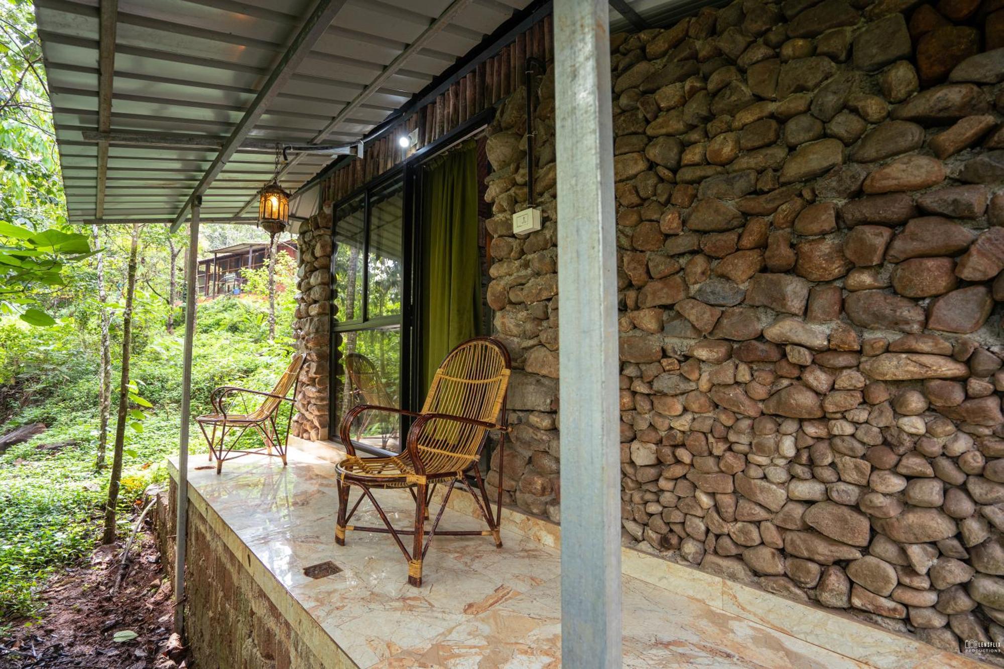 Holistic Stay Eco-Resort & Ayurvedic Retreat Paithalmala Zewnętrze zdjęcie